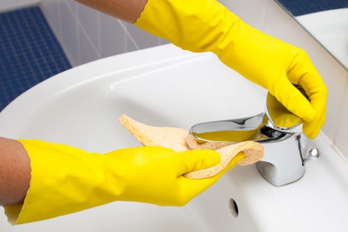Safe and flexible Carpetcleaning W14 checkout with multiple methods